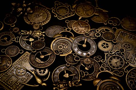 姓名判断の観点で見た縁起の良い漢字と芸名への取り入れ方