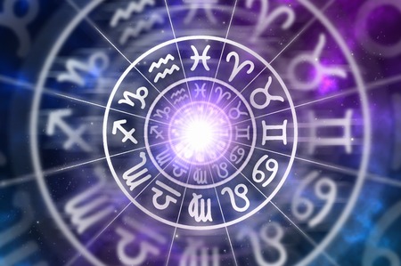 有名人の三大星座を分析！日本で人気の芸能人・著名人例