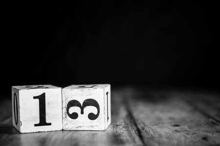 ソード（剣）スートと日本社会における知性・正義・課題